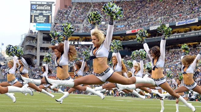 Seahawks Betting Favorites against Rams on TNF Week 15