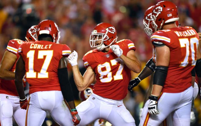 Monday Night Football Week 11 Odds: Chiefs vs. Chargers Picks