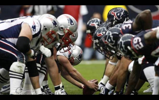 Sunday Night Football Week 13 Betting Line & Pick: Patriots vs. Texans