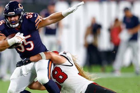 Chicago Bears vs. Tampa Bay Buccaneers 9/17/2023 NFL Week 2 Picks, Odds and Game Analysis