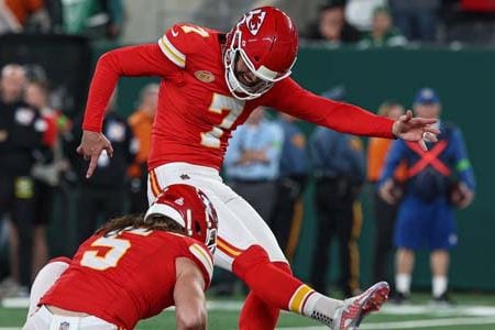Raiders vs. Chiefs NFL week 16 Odds, Betting Predictions and Analysis