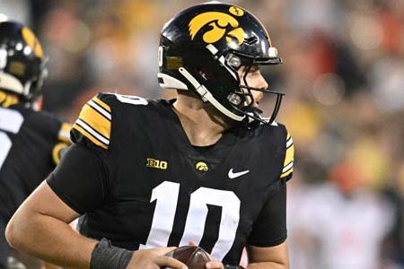 Iowa Hawkeyes vs. Nebraska Cornhuskers 11/24/23 NCAAF Week 13 Odds, Analysis, and Predictions