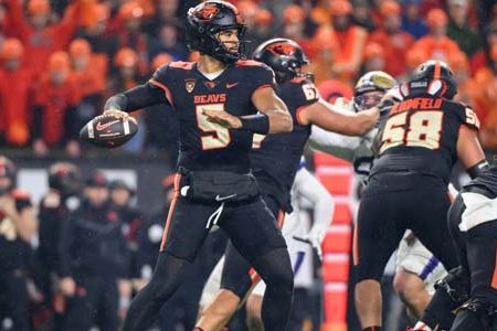 Oregon State Beavers vs. Oregon Ducks 11/24/23 NCAAF Week 13 Odds, Analysis, and Predictions
