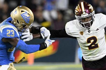 UCLA Bruins vs. USC Trojans 11/18/23 NCAAF Week 12 Odds, Analysis, and Predictions