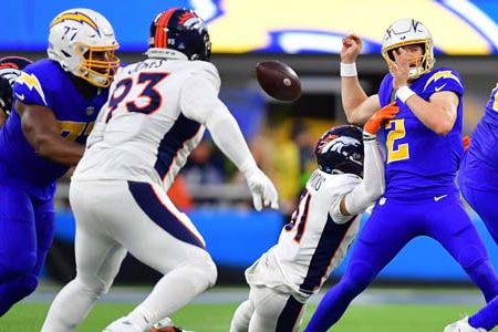 Chargers vs. Broncos – Week 17 NFL Odds (Dec. 31)