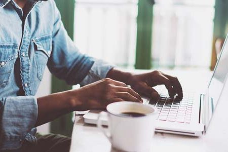 What are the Most Common Mistakes to Avoid in Online Sports Betting?