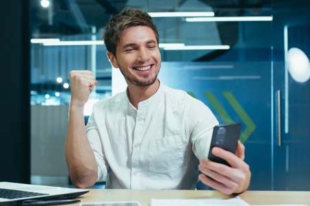 Traditional vs Fantasy Sports Betting Differences