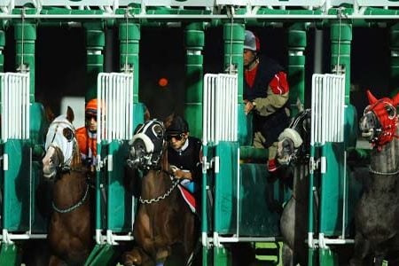 California Sportsbooks vs Racetracks for Horse Betting